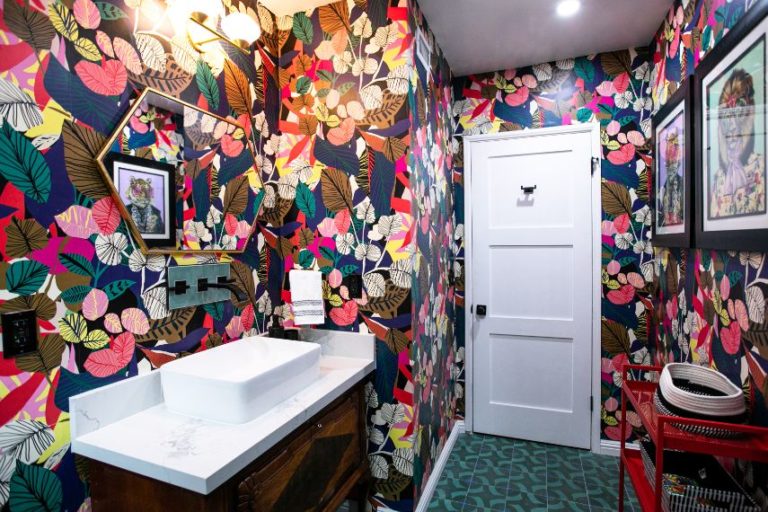 bathroom remodel in Calabasas