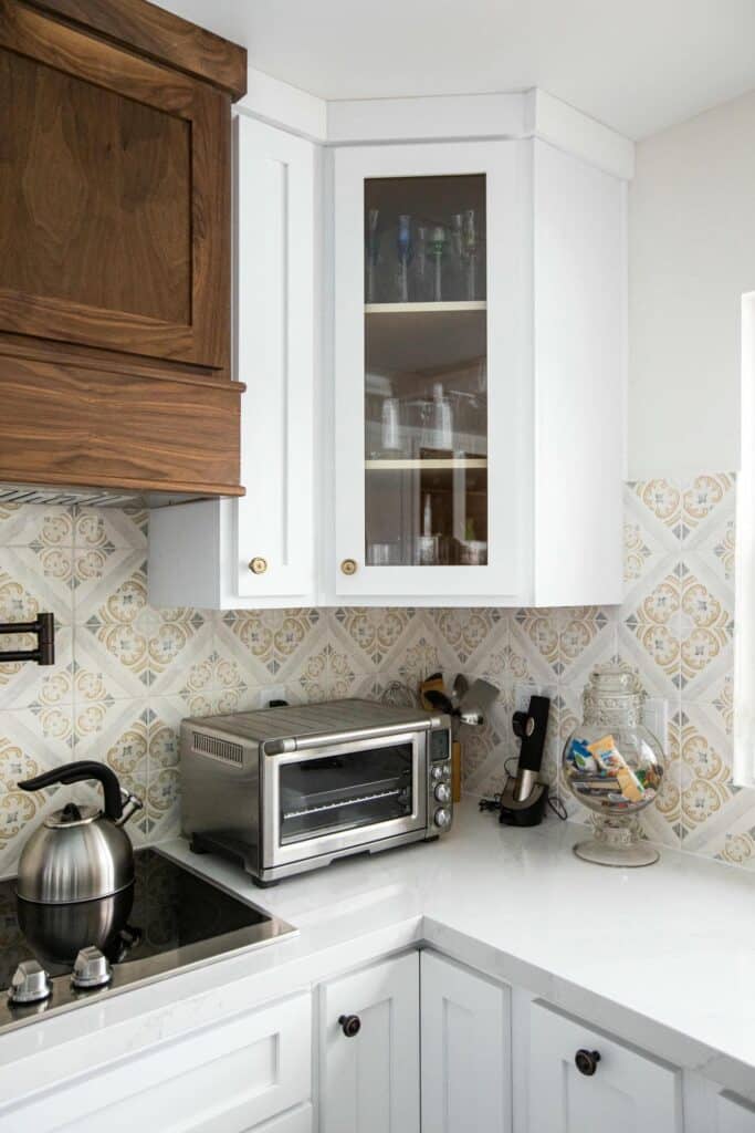 Kitchen Remodel on De Kalb Dr., Calabasas project photo 29