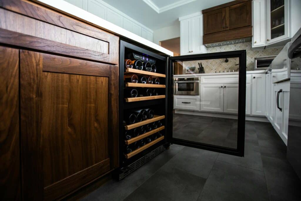 Kitchen Remodel on De Kalb Dr., Calabasas project photo 13