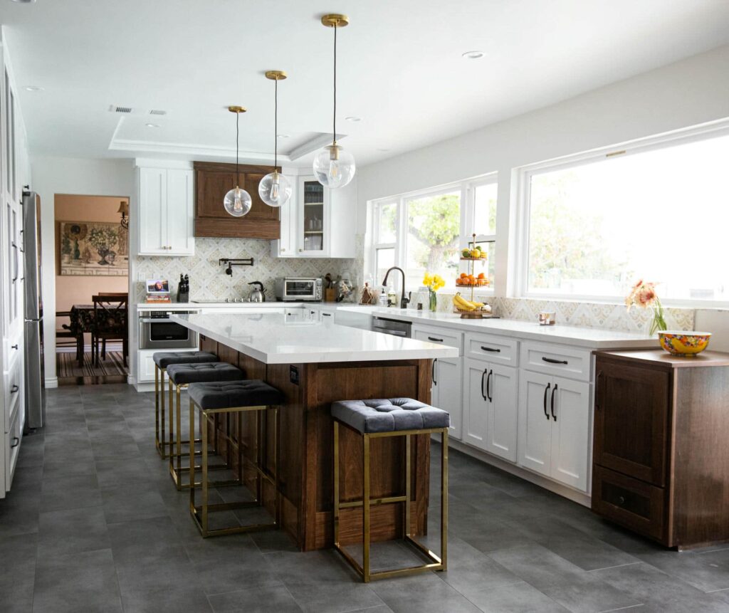 Kitchen Remodel on De Kalb Dr., Calabasas project photo 1