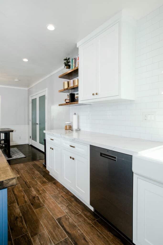 Kitchen Remodel on North Bellflower Blvd, Long Beach project photo 3
