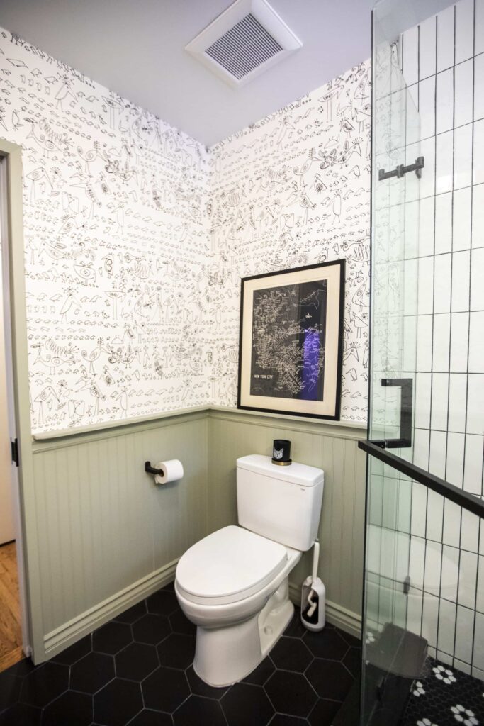 Bathroom Remodel on Shannon Rd, Los Angeles project photo 15