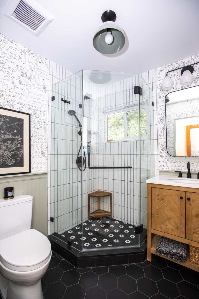 Bathroom Remodel on Shannon Rd, Los Angeles project photo 26