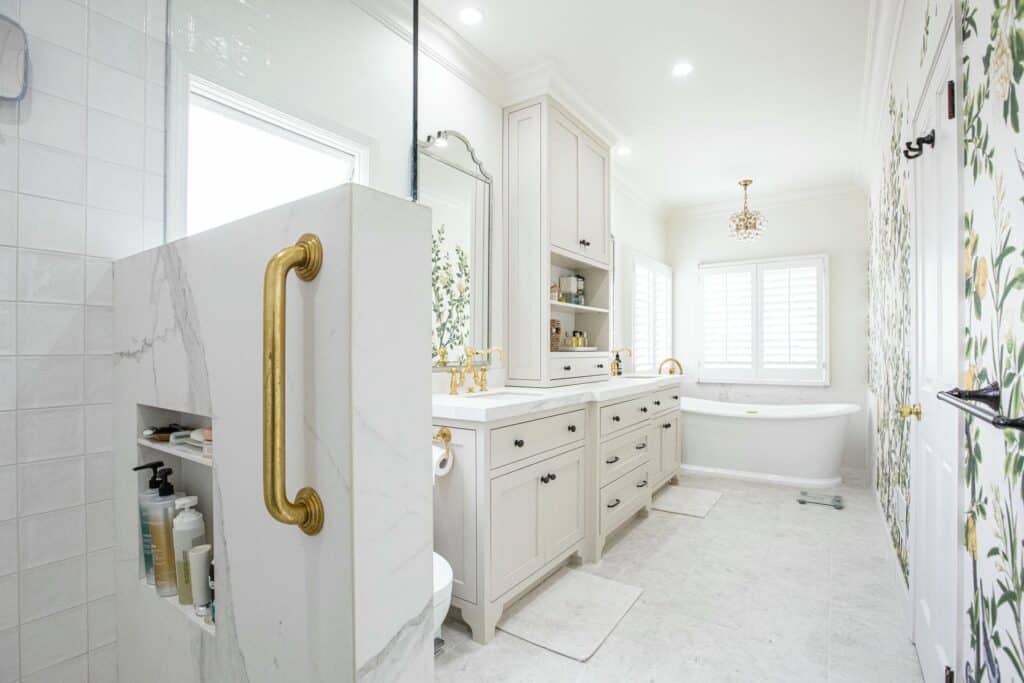 Triple Bathroom Remodel on 7th Los Angeles project photo 17