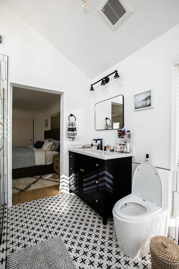 Complete Home Renovation on Havemeyer Ln, Redondo Beach project photo 37