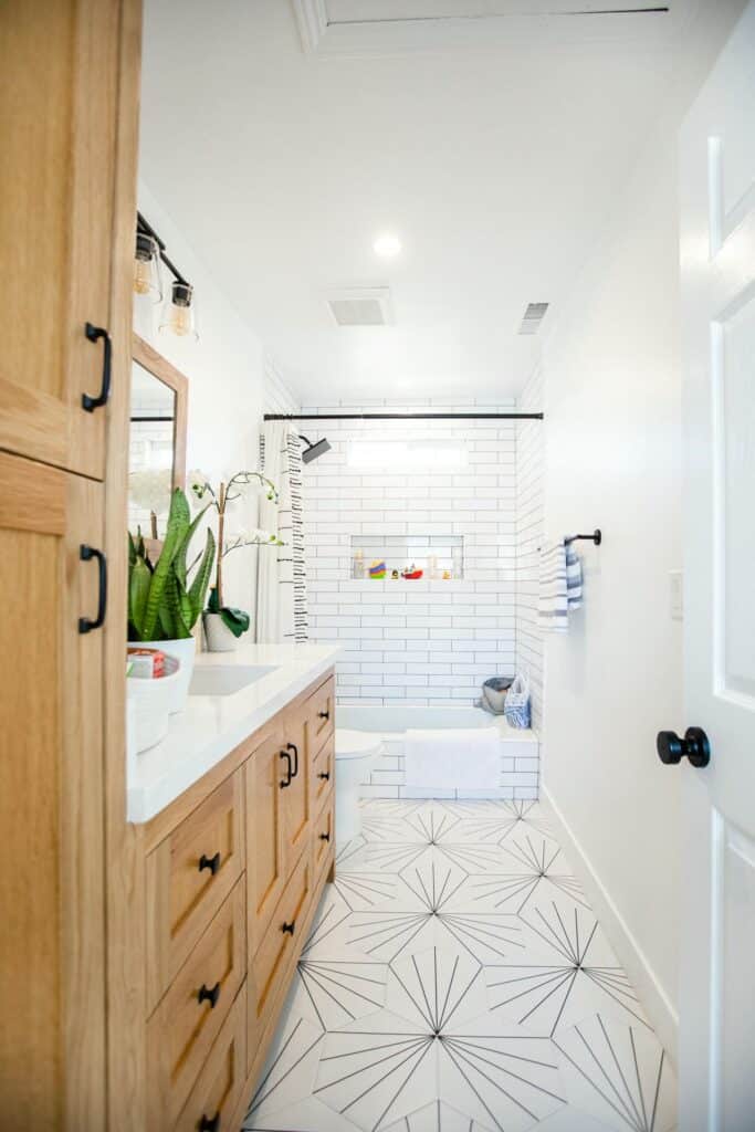 Complete Home Renovation on Havemeyer Ln, Redondo Beach project photo 24