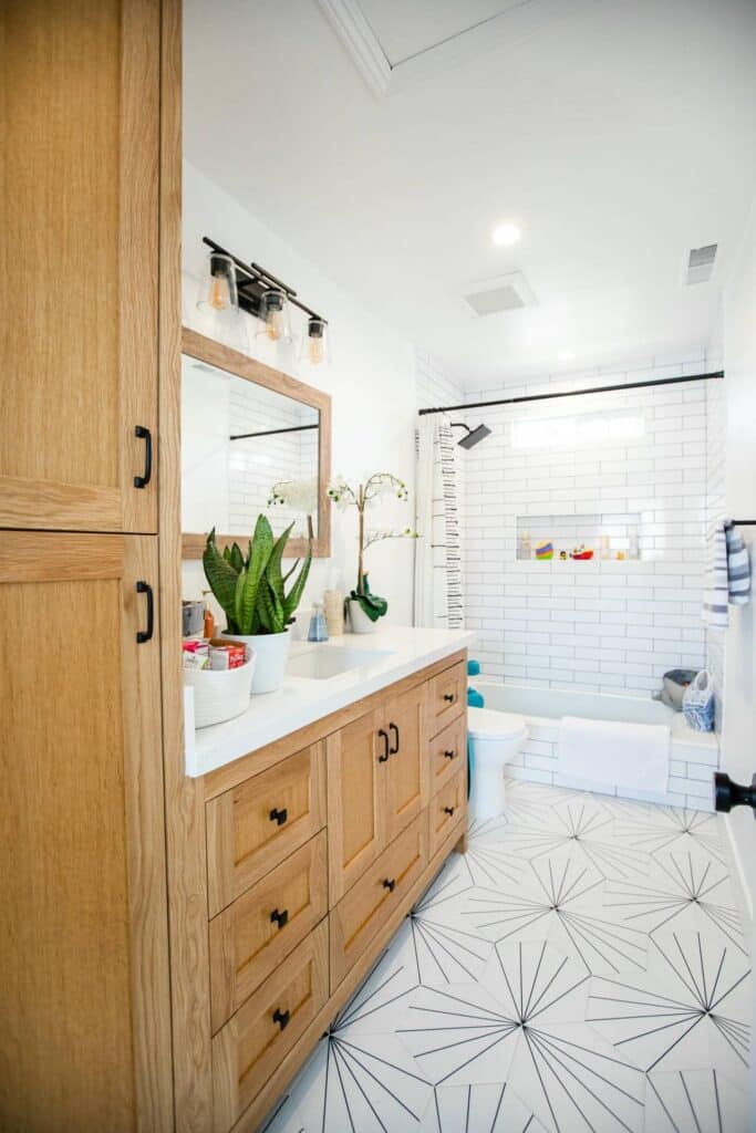 Complete Home Renovation on Havemeyer Ln, Redondo Beach project photo 23