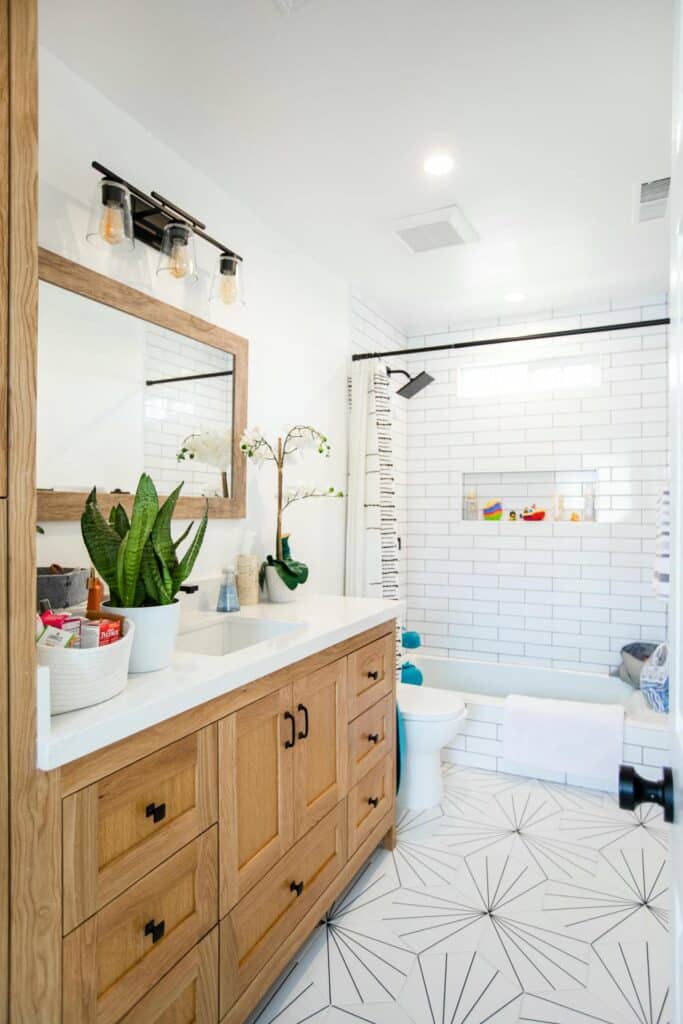 Complete Home Renovation on Havemeyer Ln, Redondo Beach project photo 22