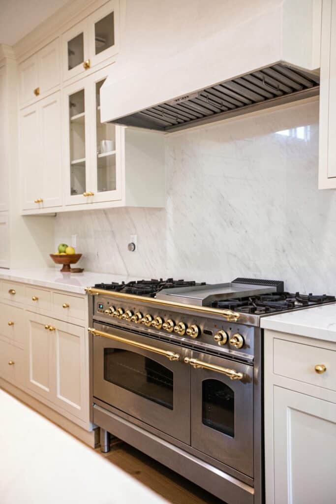 Complete Home Renovation on Zelzah Ave, Los Angeles project photo 18