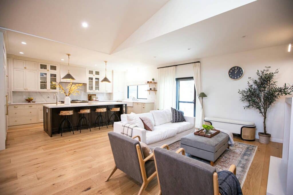 Complete Home Renovation on Zelzah Ave, Los Angeles project photo 24